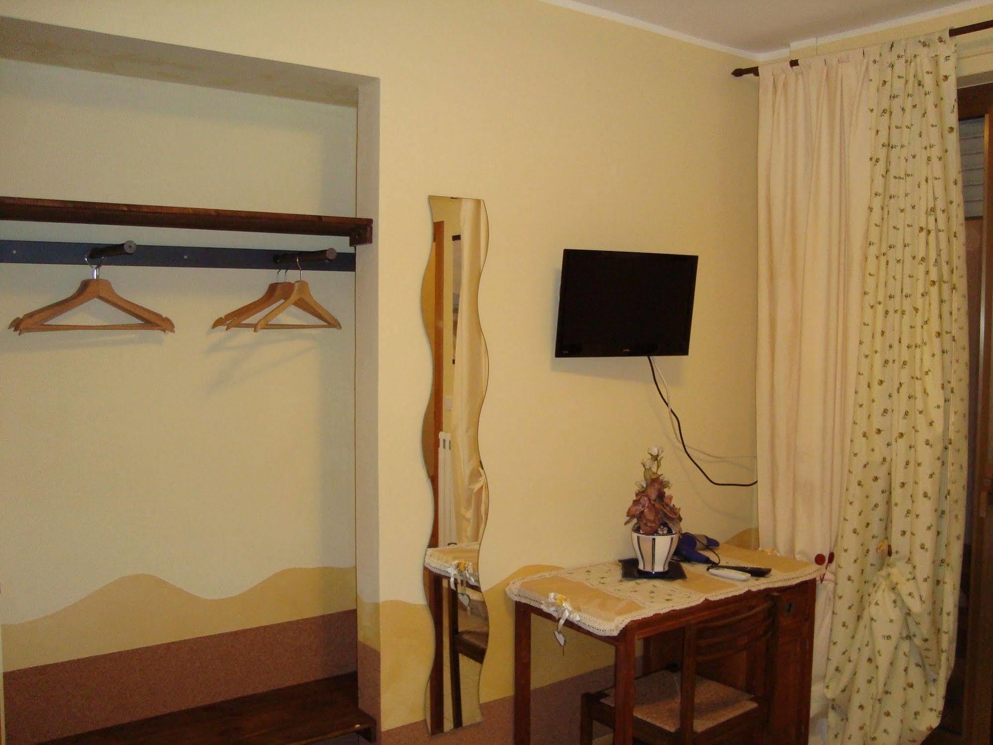 B&B Casa Ferrara Monopoli Kültér fotó